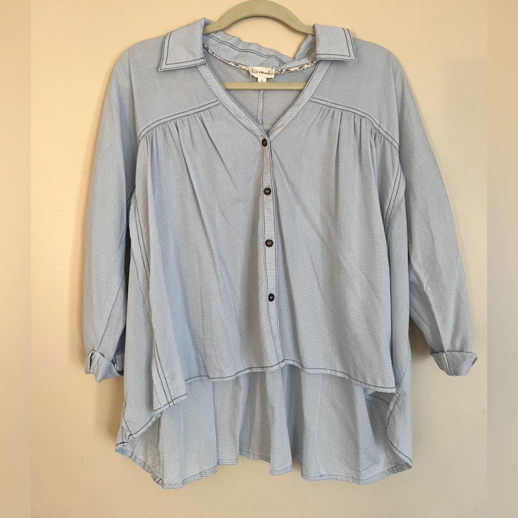 Hem & Thread Button Down Top - Large